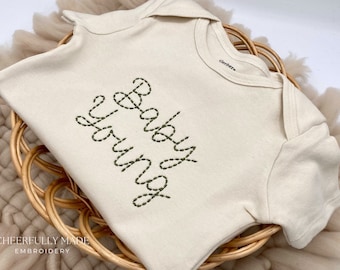 Hand stitched Baby Name Pregnancy Announcement Bodysuit, Custom Baby Name, Neutral Baby Clothing, Grandparents Pregnancy Announcements Gift
