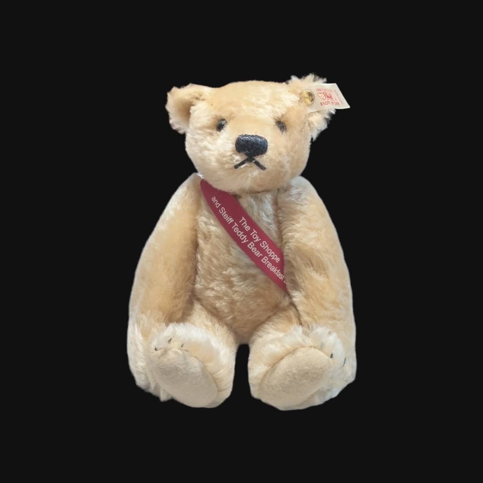 Rare Steiff Bear Limited Edition EAN 665325 The Toy Shoppe and Steiff Teddy Bear Breakfast 2003 Exclusive with Ear Tag and Banner