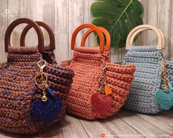 Exclusive handmade handbag, Crocheted handbag, unique handmade, crocheted accessory, women's bag, chic crochet handbag