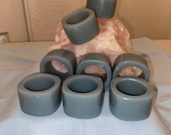 VINTAGE SET OF 8 Green napkin rings green napkin holders vintage napkin rings table decor kitchen decor table setting