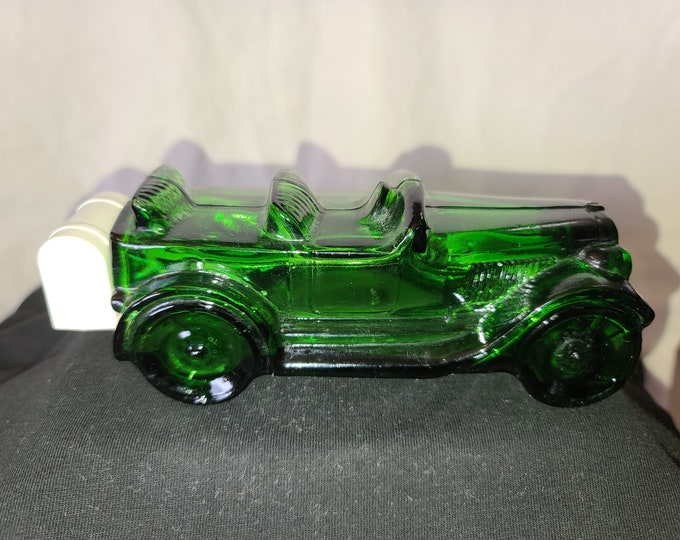 VINTAGE AVON CAR Cologne Bottle Collectable Bottles Green Glass Car