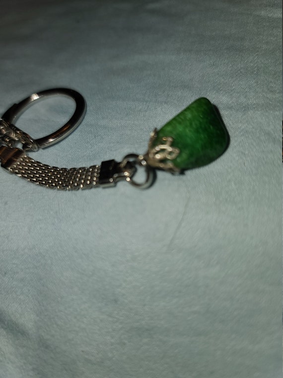 VINTAGE GREEN POLISHED rock key chain silver gree… - image 6