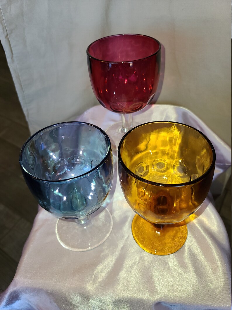 VINTAGE SET OF 3 Colored Wine Goblets Vintage Water Goblets Barware Colored Stemware Vintage