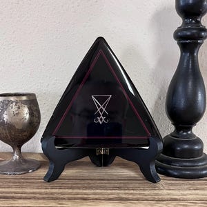 Luzifer Altar Kachel - Blut und Stahl - ca 4 cm auf jeder Seite - handgefertigt, ein von einer Art