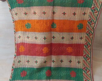 Trapunte per bambini Kantha colorate, trapunte Kantha antiche indiane Kantha fatte a mano, coperte Boho Kantha, regalo di coperte Sari Kantha a doppia dimensione