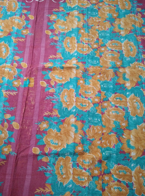 Old Vintage Floral Kantha Blankets, Cotton Sari Kantha, Indian Antique Sari Kantha Bed Cover, Sari Kantha Coverlet, Sundance Kantha Throw