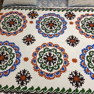 Vintage Suzani Hand Embroidered Wall Hanging  Cotton Embroidery Suzani Bed Spread Uzbek Suzani , Christmas Gift For Mom
