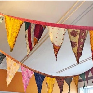 1 Stück Sari Flaggen Bunting Outdoor Indoor Terrasse Dekoration, Girlande Bunting, Sari Multicolor Silk Sari Wimpelkette, Garten Banner Flaggen Bunting