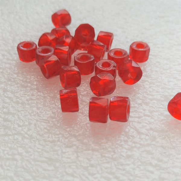 100 glaskralen rood 8 x 6 mm grote gatkraal - roundel - kralen glaskralen - grazen kralen - perles de verre 17-0.76