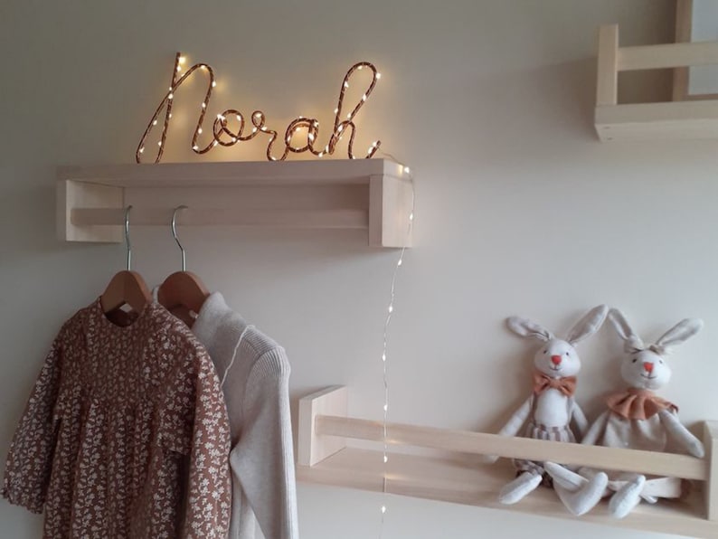 Naamlampje, Nachtlampje incl. Timer Gepersonaliseerd, Babykamer Musthave in goud, koper of zwart, Kraamcadeau, babykamer decoratie afbeelding 1