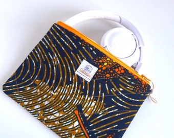 Pochette casque audio en  tissu wax africain