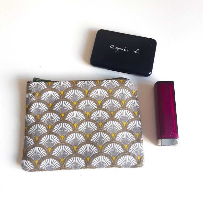 petite pochette à maquillage