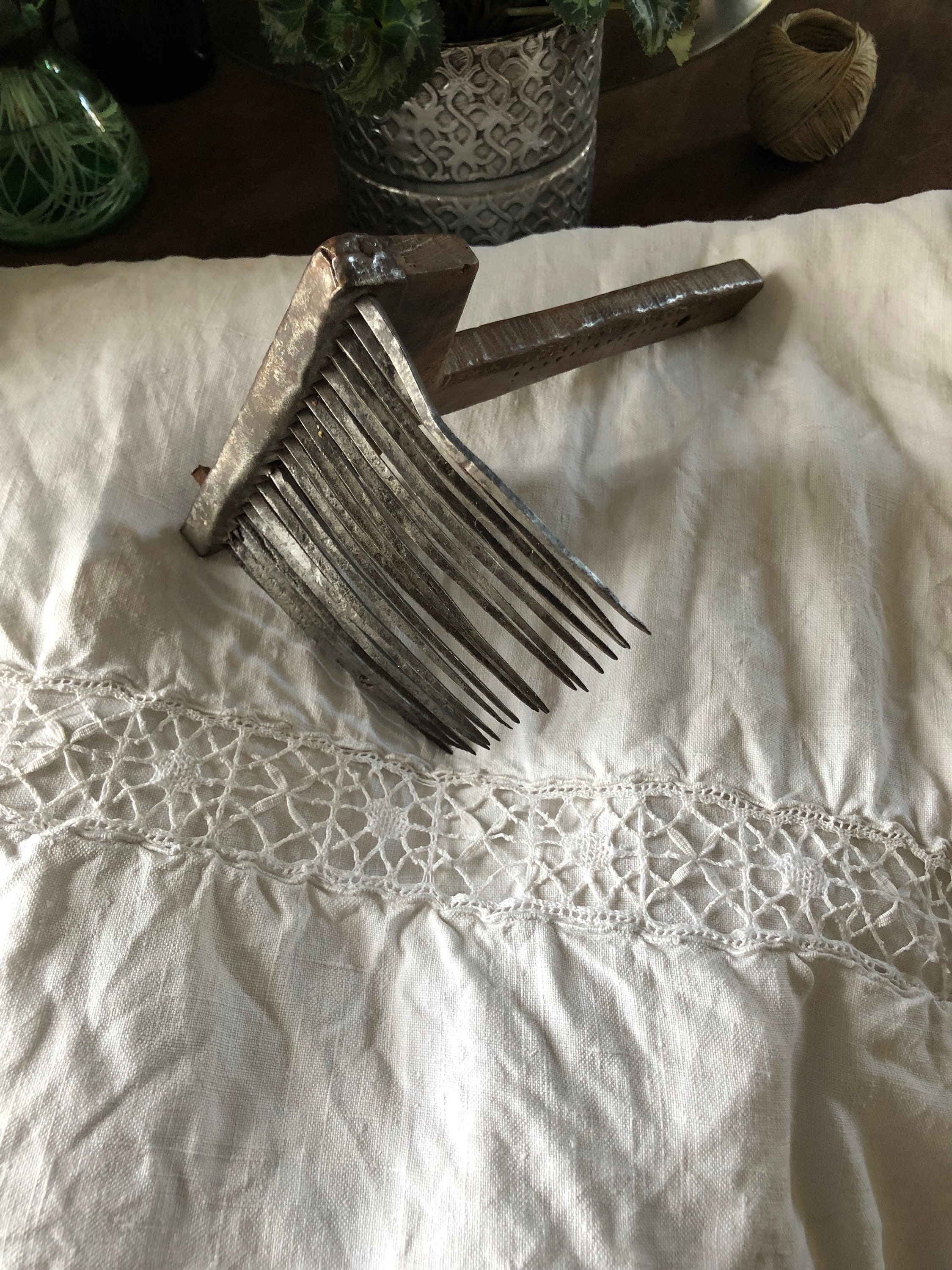 Antique Hetchel Heckling Comb Flax Wool Weaving Linen Iron Nails