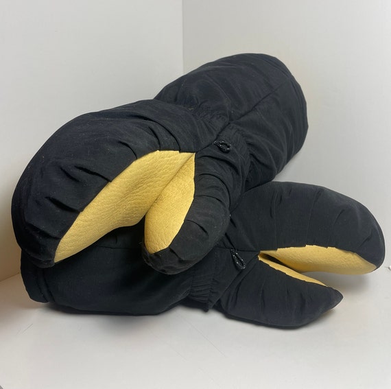 Types 2024 of mittens