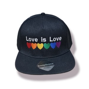 Embroidered snapback cap Love is Love with colorful hearts, ideal for CSD, Pride, Gay, LGBTQ
