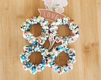 Skinny Small Scrunchies in Floral Print, Combed Cotton, Handmade, Hair Tie Accessory