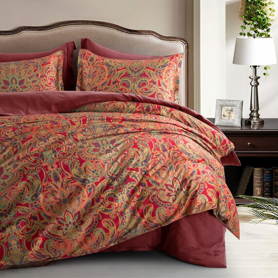 What Is a Coverlet? What to Know About This Traditional Bed Cover