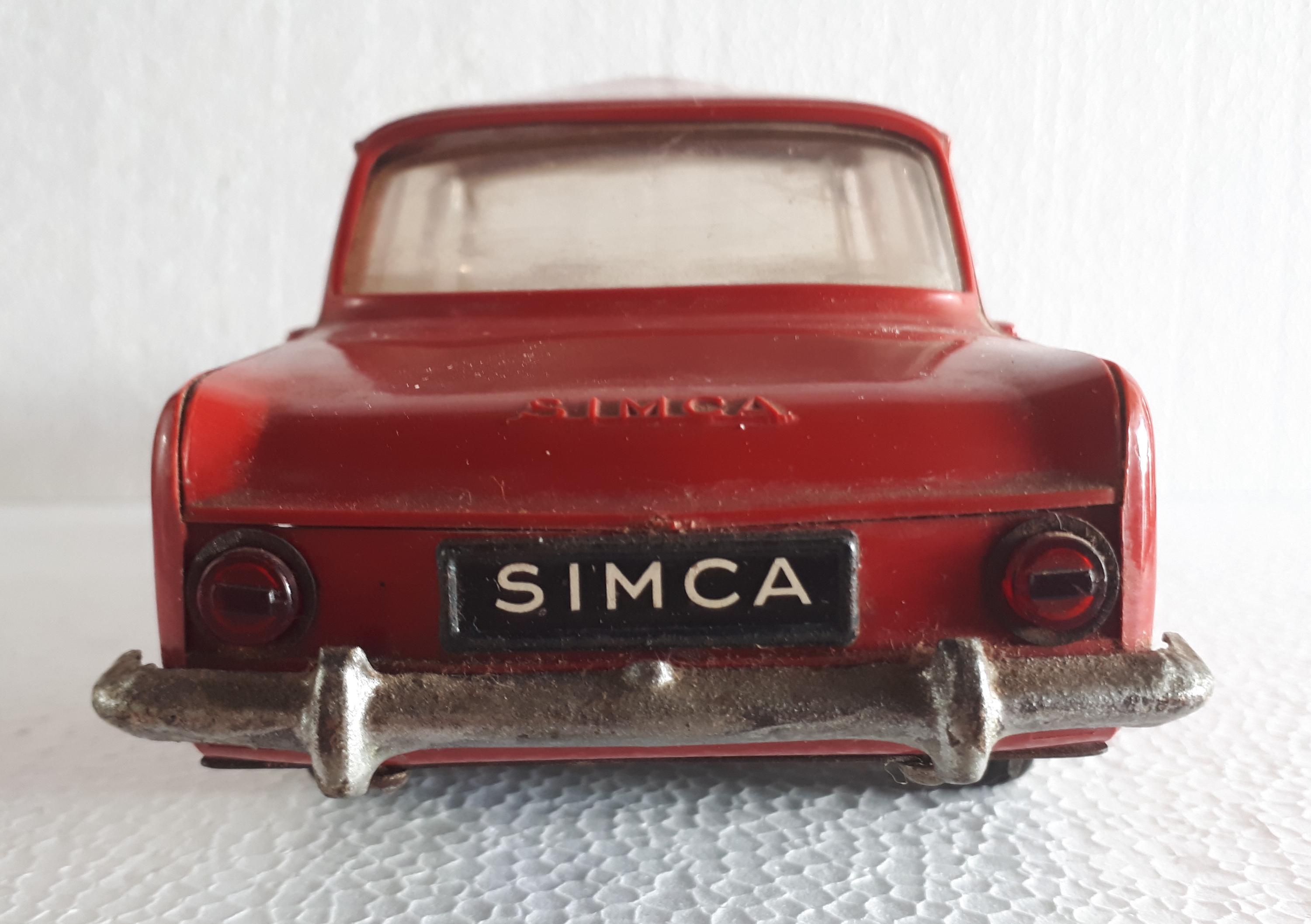 Location Simca 1500 à Beauchamp 95250