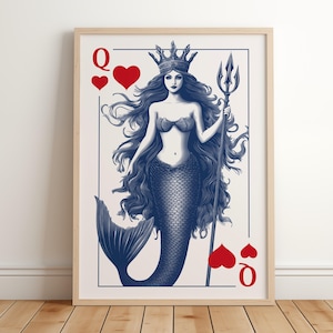 Meerjungfrau Spielkarte Poster | Blaue nautische Wandkunst | Herzkönigin Meerjungfrau | Retro Sirene Kunst | Ocean Print für Strandhaus oder Badezimmer