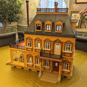 Playmobil Victorian Dollhouse 5300 -