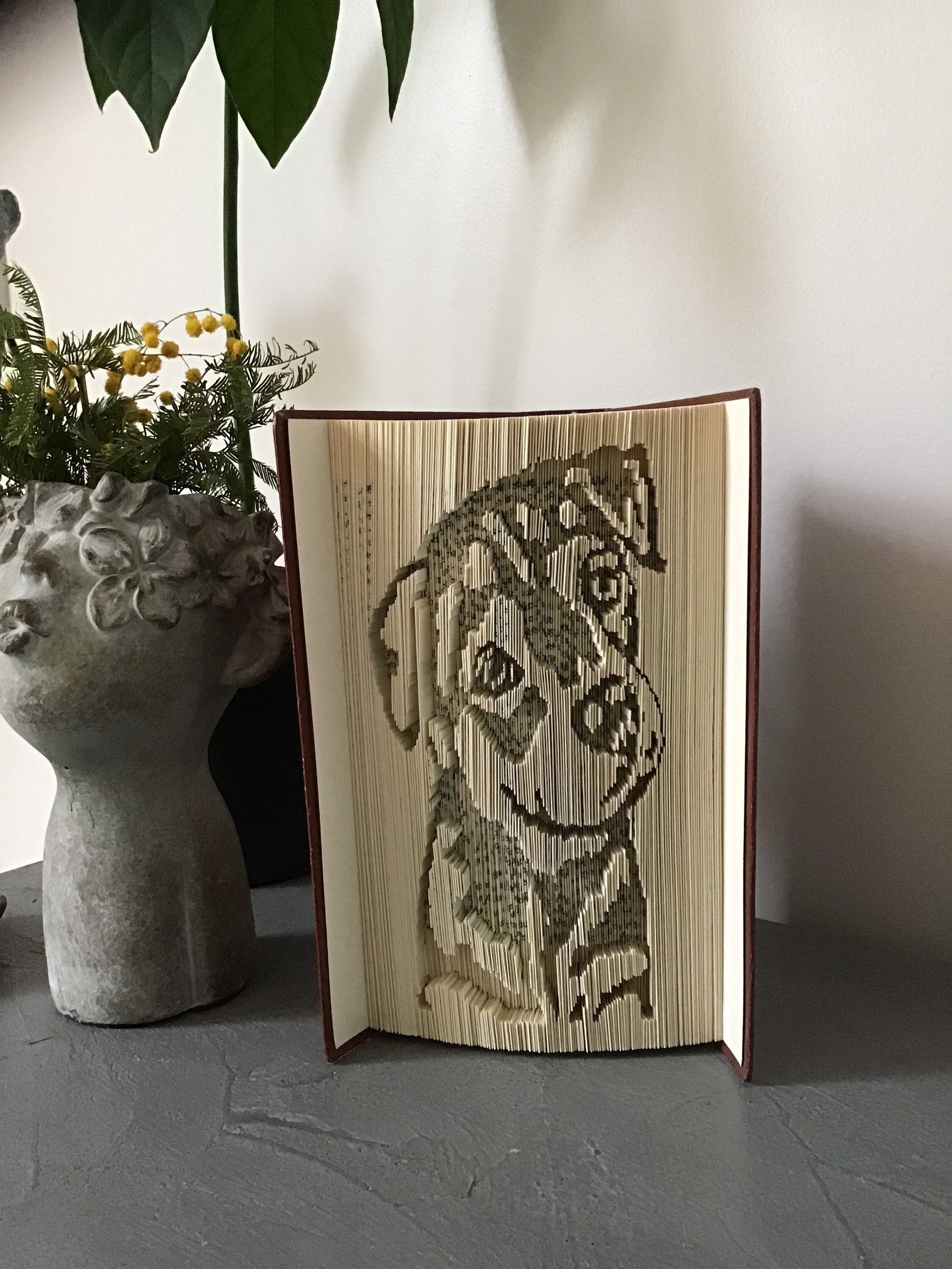 Livre Plié Chien Mignon