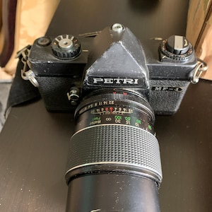 Petri camera MF 1
