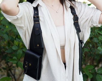 Handmade Black Leather Holster Bag, Adjustable Belt, Unisex