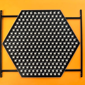 Addressable Hexaputer