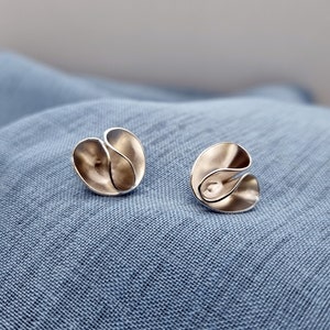 TAINIA Ribbon Sterling Silver Studs Handmade image 4