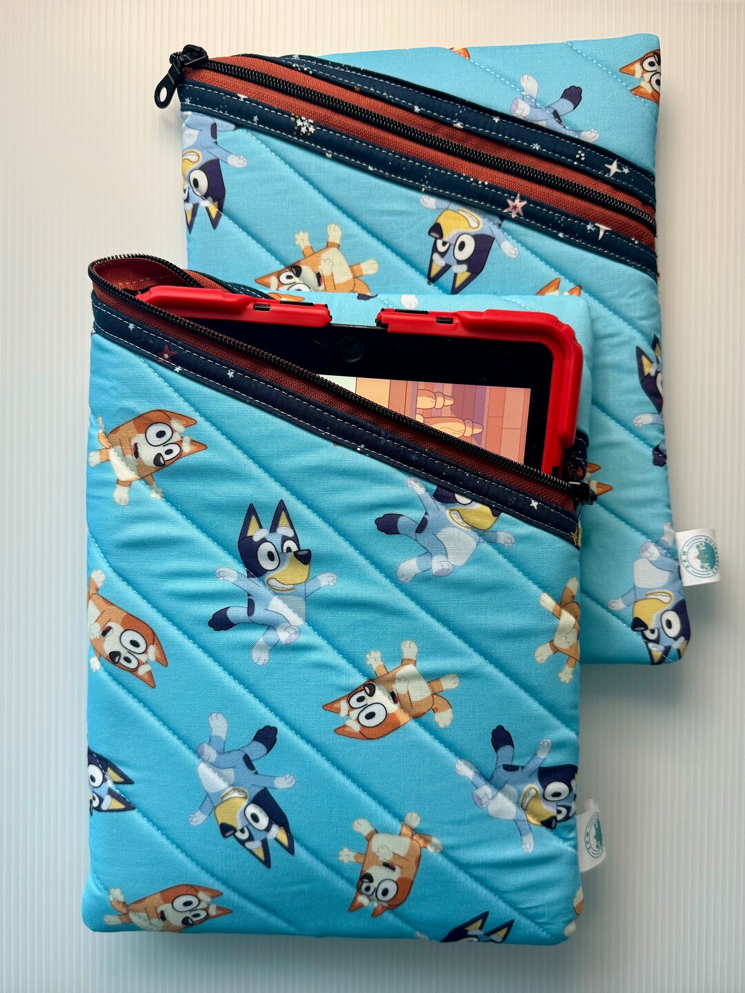 BLUEY Padded Tablet iPad Sleeve Handmade Quilted With Zipper - Etsy