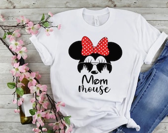 Mom mouse shirt, Minnie mouse mom shirt, Disney mouse mom shirt, Disney shirt, Minnie mom shirt, Mothers Day Shirt, Disneyland Shirt