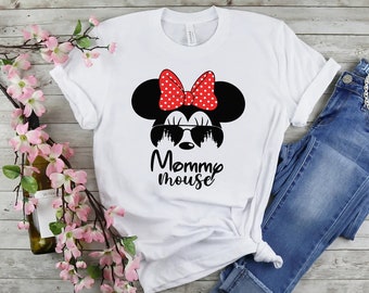 Chemise de château de Disney de maman, chemise de Disney pour maman, chemise de maman souris, tee-shirt mignon de Minnie, tee-shirt graphique de Minnie, chemise de souris de mickey