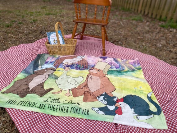 Classic Storybook Bear and Friends Blanket: 30x40 Polyester Fleece | True Friends Forever | Watercolor-Like Design | Lightweight and Thin