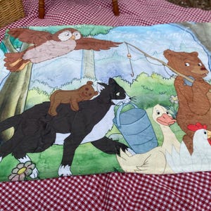 Classic Storybook Bear and Friends Blanket: 30x40 Polyester Fleece | True Friends always | Watercolor-like Design | Lightweight and Thin