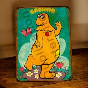Casimir vintage metal plate