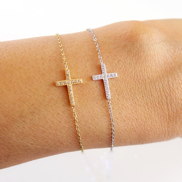 Bracelet croix argenté ou doré acier inoxydable et zircon, bijou religieux, crucifix, bracelet chrétien, bracelet tendance