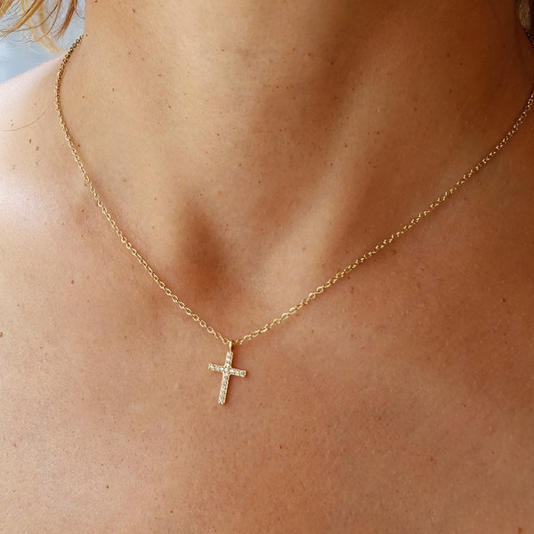 Collier croix, chaîne en acier inoxydable et brillants en zirconium, idée cadeau, bijou femme, collier fin, cadeau Noël, collier cadeau ado