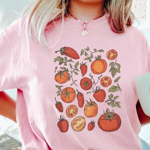 Vintage Tomato PNG, Retro Foodie Tomato Lover, Veggie Gardening Plant Lover Sublimation Digital Download, Shirt Design Graphic Art