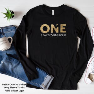 Camisa de manga larga unisex Bella Canvas de Realty One Group, camiseta de manga larga de bienes raíces, camiseta de agente inmobiliario, logotipo de vinilo brillante.
