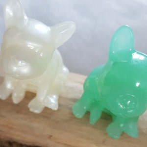 dog figurine, figurine, dog, bulldog, resin, trinket, black, white