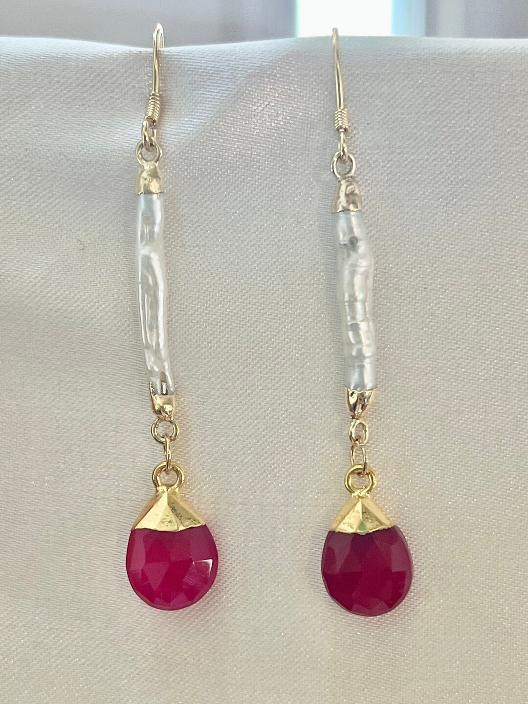 Bar and Pearl Earrings main image 1