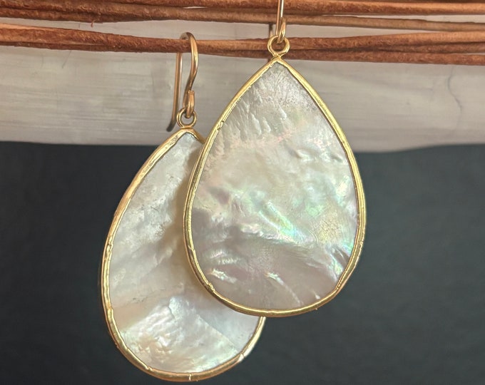 Faceted Elle Gold Drop Earrings in Grey Mother-of-Pearl main image 1