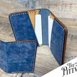 Cartera de piel Pittville, tarjetero para hombre, color azul - Fabricada artesanalmente en el Reino Unido