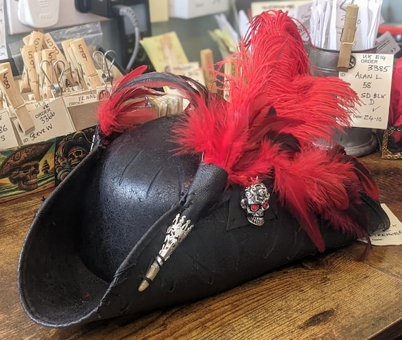 Black Pirate Tricorne Hat – Fireheart Red Ostrich Feather  display picture 1
