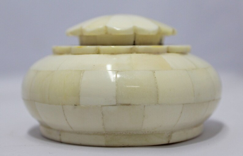 Bone Inlay Box: Hand Carved Clamshell Jewelry Casket - Etsy