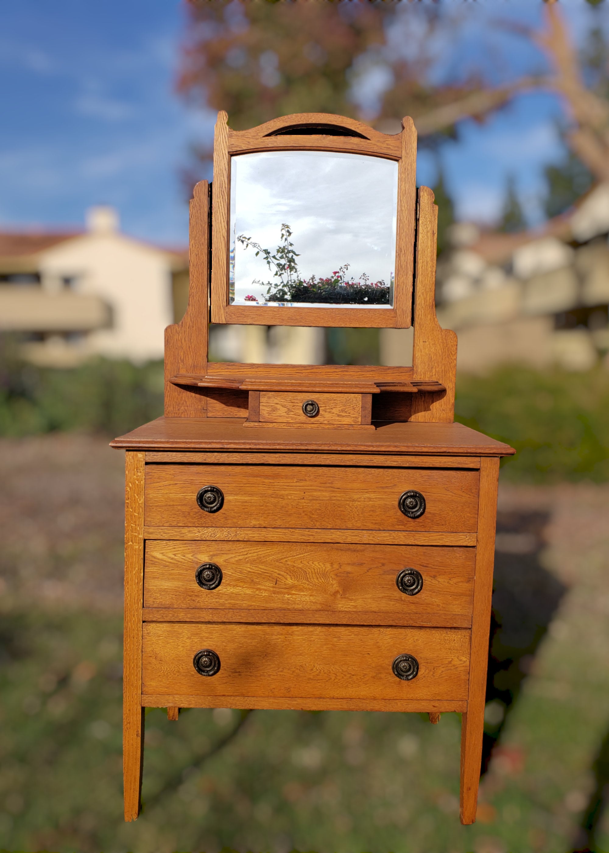 Vintage Mission Style Vanity / Craftsman Bureau / Vintage Oak Dresser