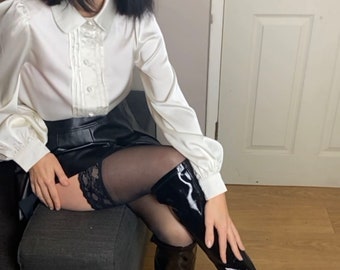 Knee boots dress up