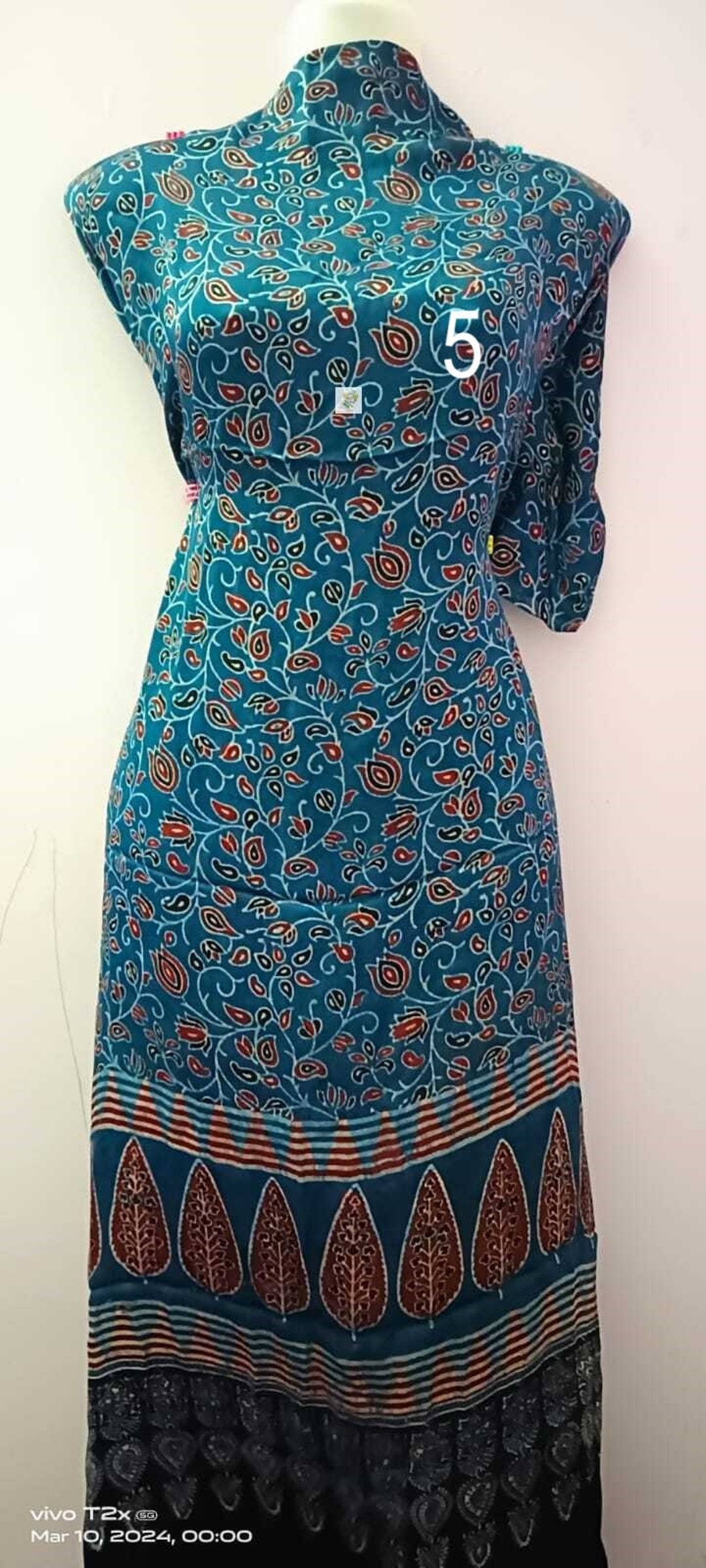 Handloom Cotton Block Print Natural Dyed Medium Ajrakh Kaftan 15