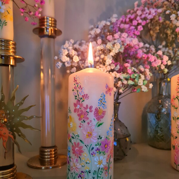 Flower painted candle. Painted candle. Floral painted pillar candle. Pillar candle. Wedding candle. Hand painted candle. Painted pillar.