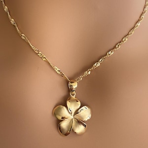 14K Yellow Gold Plumeria Flower Pendant Necklace: Hawaiian Heirloom Style